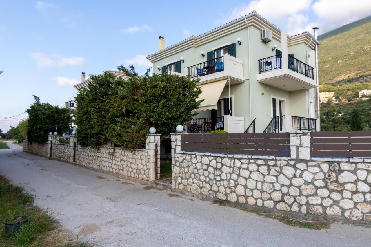 Santa Emelia Aparthotel Vaszilikí Kültér fotó