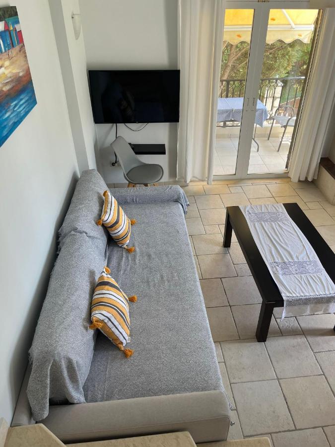 Santa Emelia Aparthotel Vaszilikí Kültér fotó